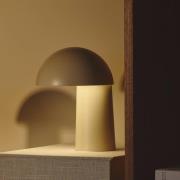 Oppladbar LED-bordlampe Faye Bærbar, beige, dimbar, USB