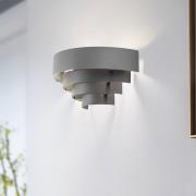 Vegglampe Levin med stålskjerm, grå