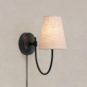 Markslöjd vegglampe Amar, beige/svart, stikkontakt, E14