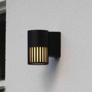 Utendørs vegglampe Pistoia, svart, høyde 17 cm, metall, IP54