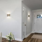 Helestra LED-vegglampe VID, lysebrun, opp/ned, IP65