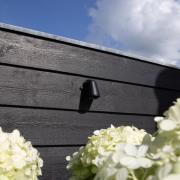 Utendørs vegglampe Offshore, IP44, svart