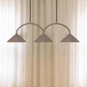 Globen Lighting hengelampe CURVE, lengde 95 cm, brun, 3 lyskilder.