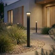 Lindby LED-gatelampe Cirel, høyde 65 cm, svart, IP65