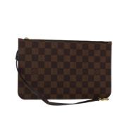 Pre-owned Brunt lerret Louis Vuitton Clutch tilbehør