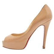 Pre-owned Beige skinn Christian Louboutin haeler