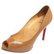 Pre-owned Beige skinn Christian Louboutin haeler