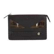 Pre-owned Brunt skinn Fendi Clutch