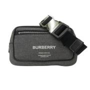 Pre-owned Svart lerret burberry skulderveske