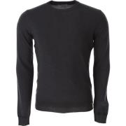 Round-neck Knitwear