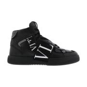 Mid-Top Svart Sneaker