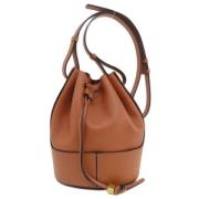 Pre-owned Leather shoulder-bags