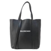 Pre-owned Leather balenciaga-bags