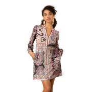 Multifarget Paisley Kort Kjole