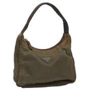 Pre-owned Nylon handbags