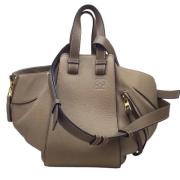 Pre-owned Leather handbags