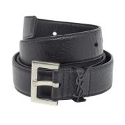 Pre-owned Leather belts