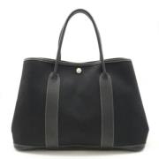 Pre-owned Leather handbags