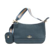 Pre-owned Canvas handbags