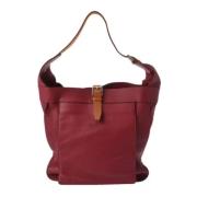 Pre-owned Leather shoulder-bags