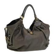 Pre-owned Leather handbags