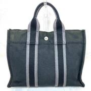 Pre-owned Canvas handbags