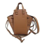 Pre-owned Leather shoulder-bags