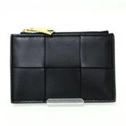 Pre-owned Leather wallets