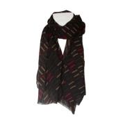 Pre-owned Wool scarves