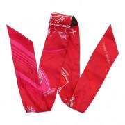 Pre-owned Silk scarves