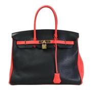 Pre-owned Leather handbags