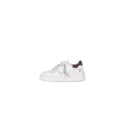 Hvite skinn sneakers med side logo