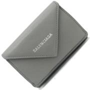 Pre-owned Leather wallets