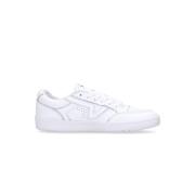 Retro Low-Top Skinn Sneaker