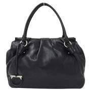 Pre-owned Leather handbags