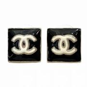 Pre-owned Plastic chanel-jewelry