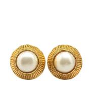 Pre-owned Pearl earrings