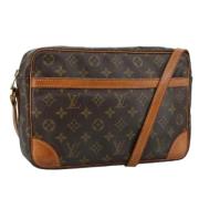 Pre-owned Canvas louis-vuitton-bags