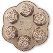 Nordic Ware Rosebud bakeform