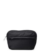 Venice Matte Twill Rumpetaske Veske Black HVISK