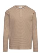 T-Shirt Morris Tops T-shirts Long-sleeved T-shirts Beige Wheat