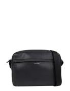 Ck Must Messenger Skulderveske Veske Black Calvin Klein