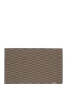 Geo Bath Mat Home Textiles Rugs & Carpets Bath Rugs Brown Mette Ditmer